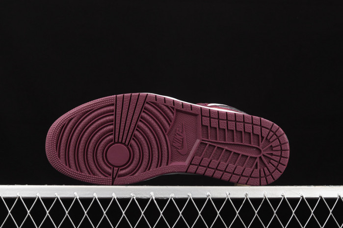 air jordan 1 high og “bordeaux” 555088-611