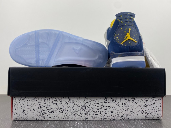 jordan 4 retro michigan aj4 1036660
